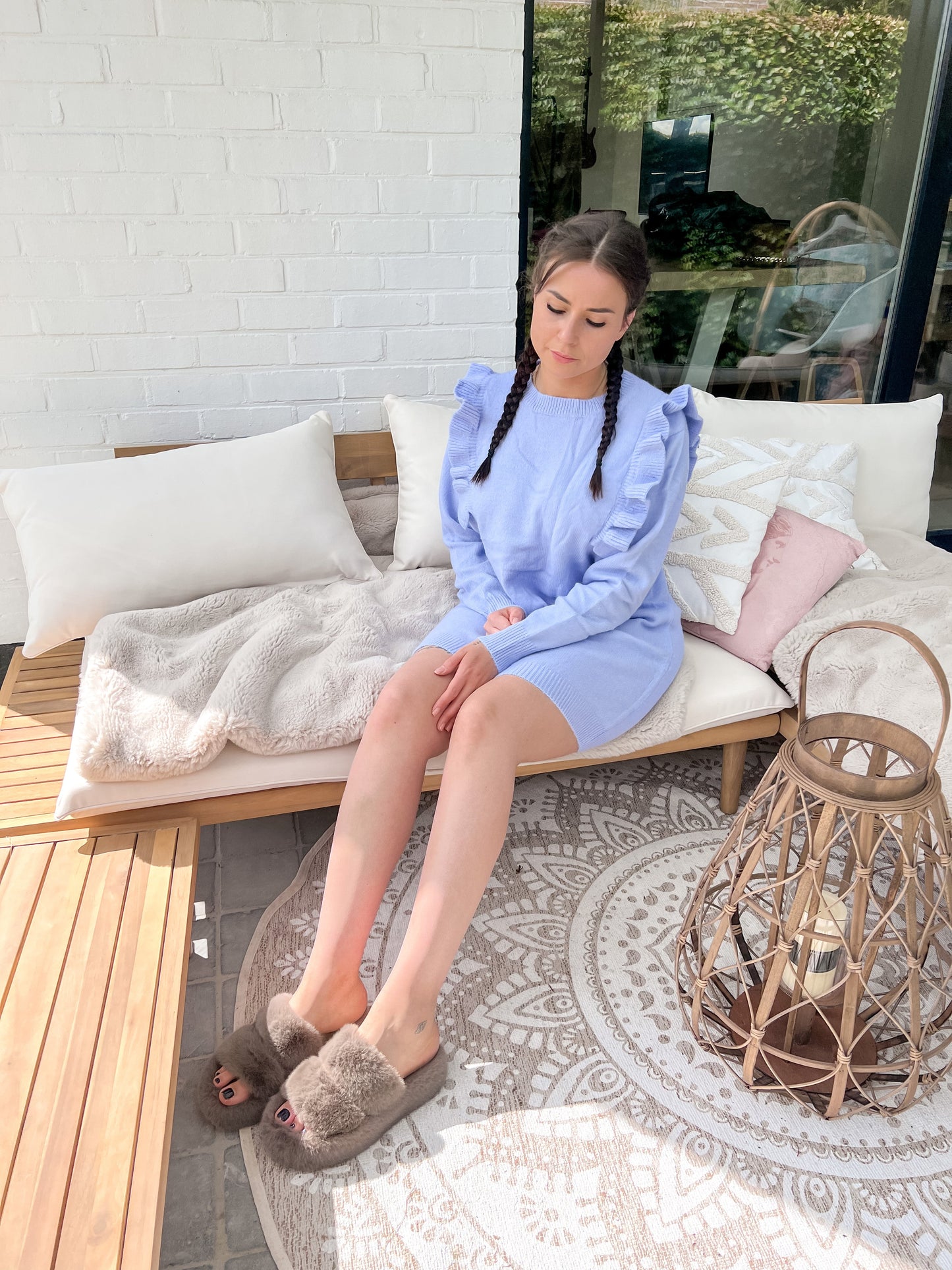 Sweater dress ruffles Blue
