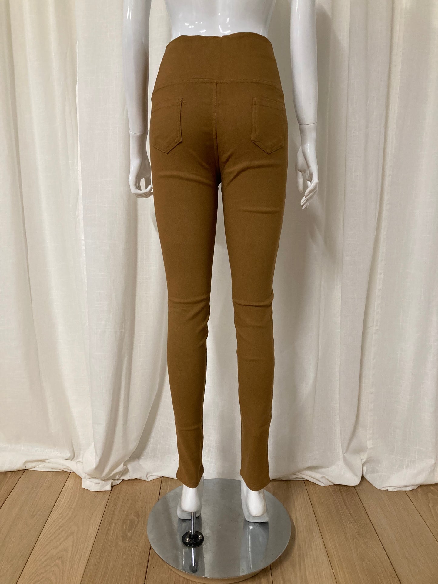 Slim-fit pants HL300