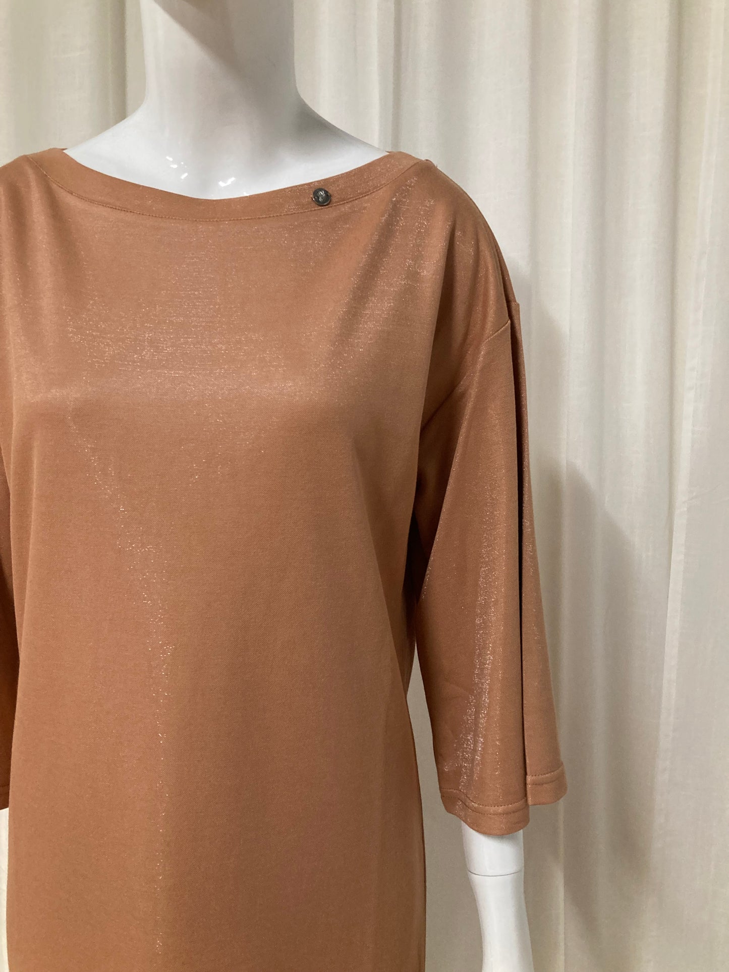 T-shirt dress with shiny coating Brown