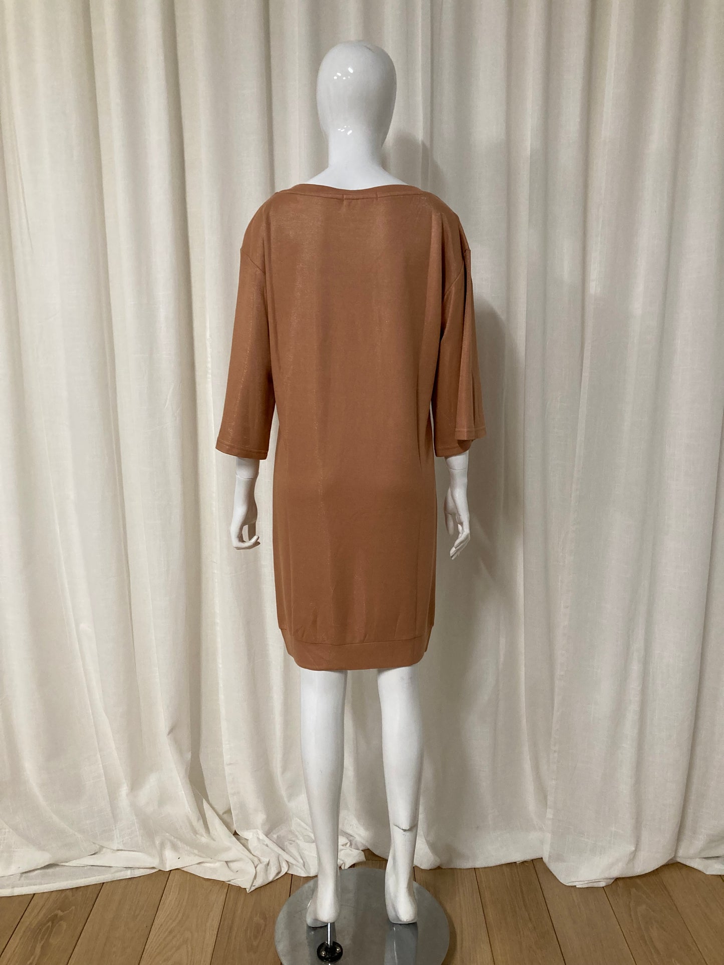 T-shirt dress with shiny coating Brown