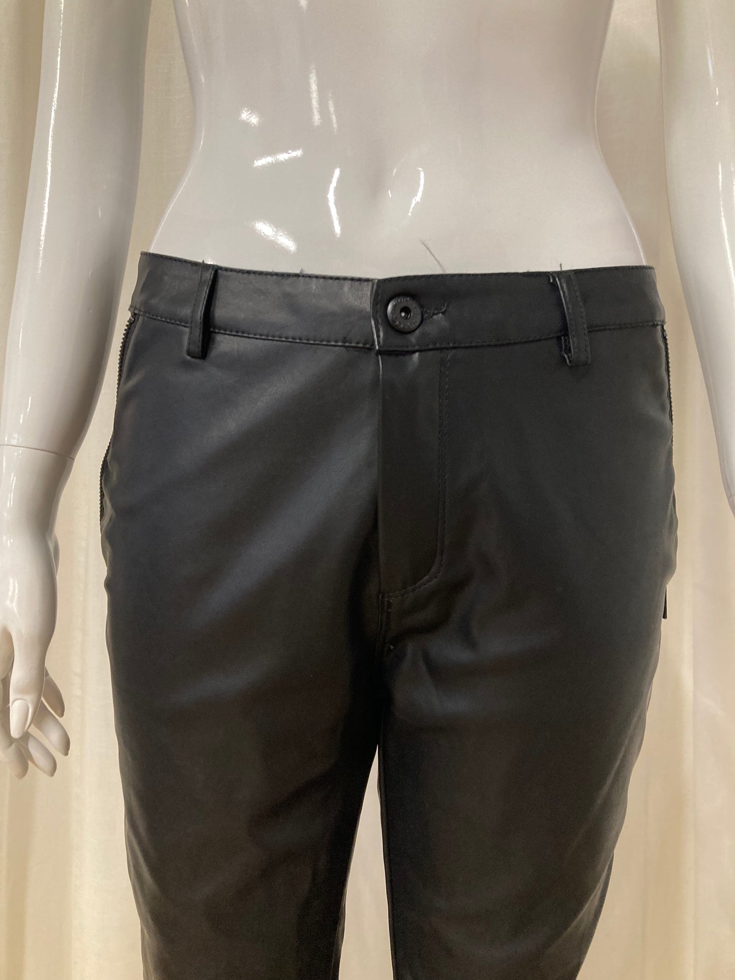 Black leader pants 060