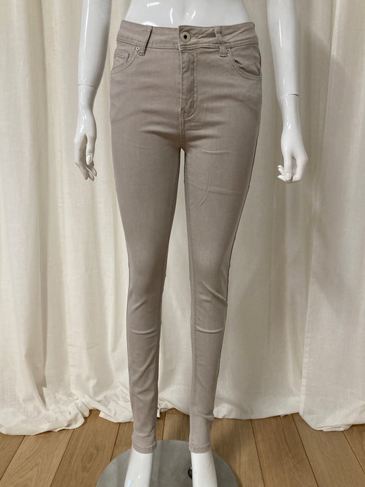 Skinny light beige jeans