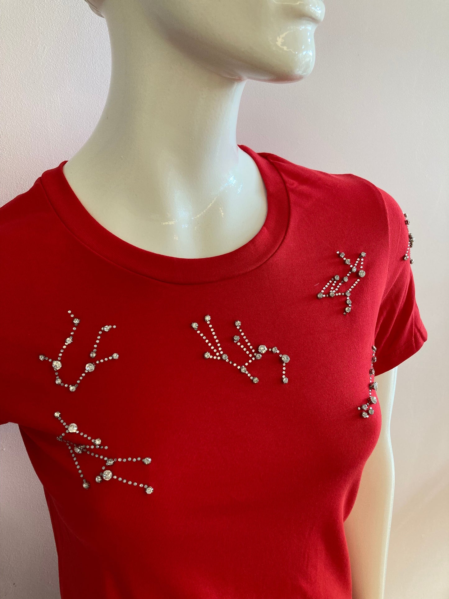 Red t-shirt with rhinestones on the bust