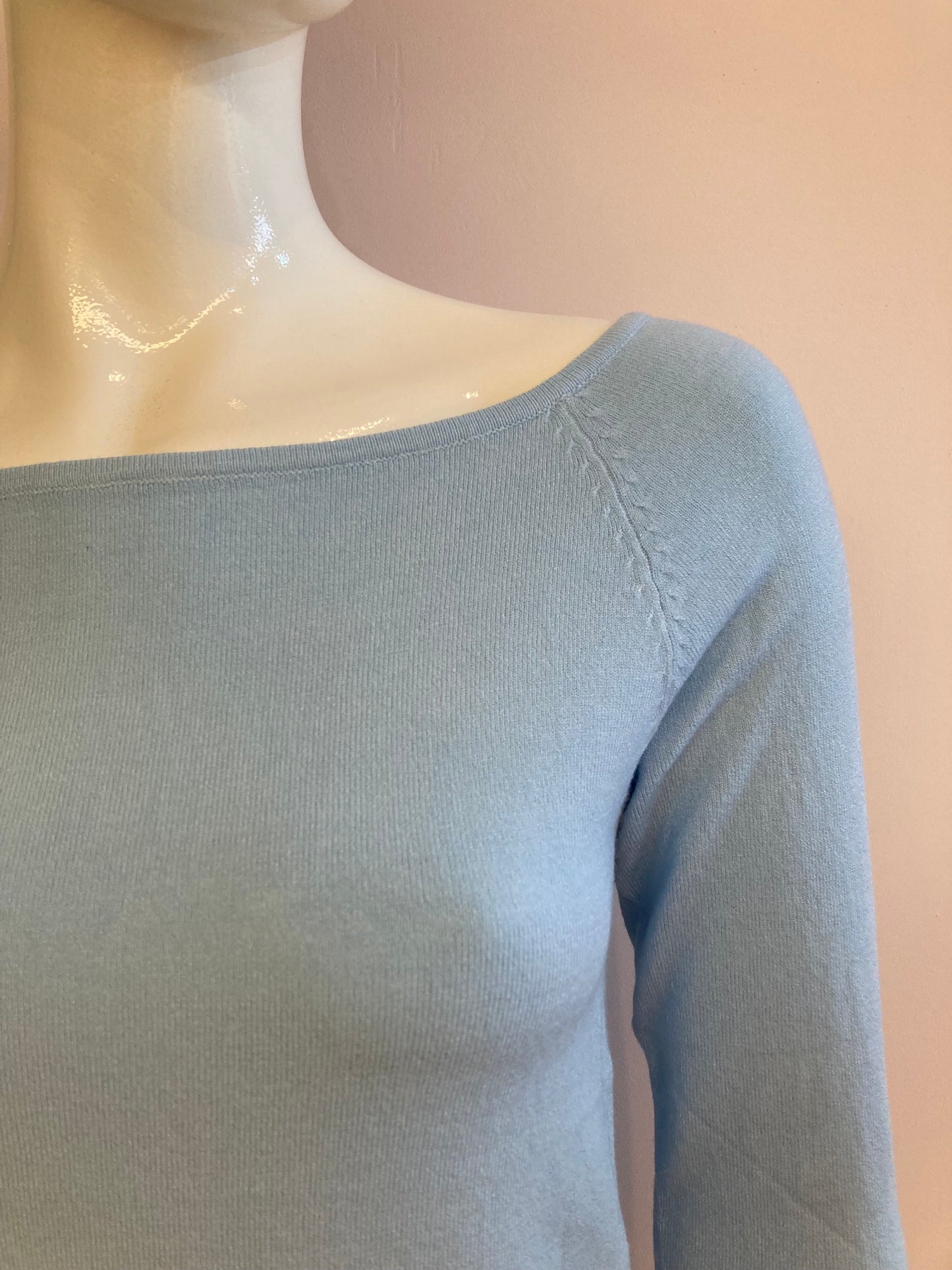 Turquoise sweater with in a soft stretch material