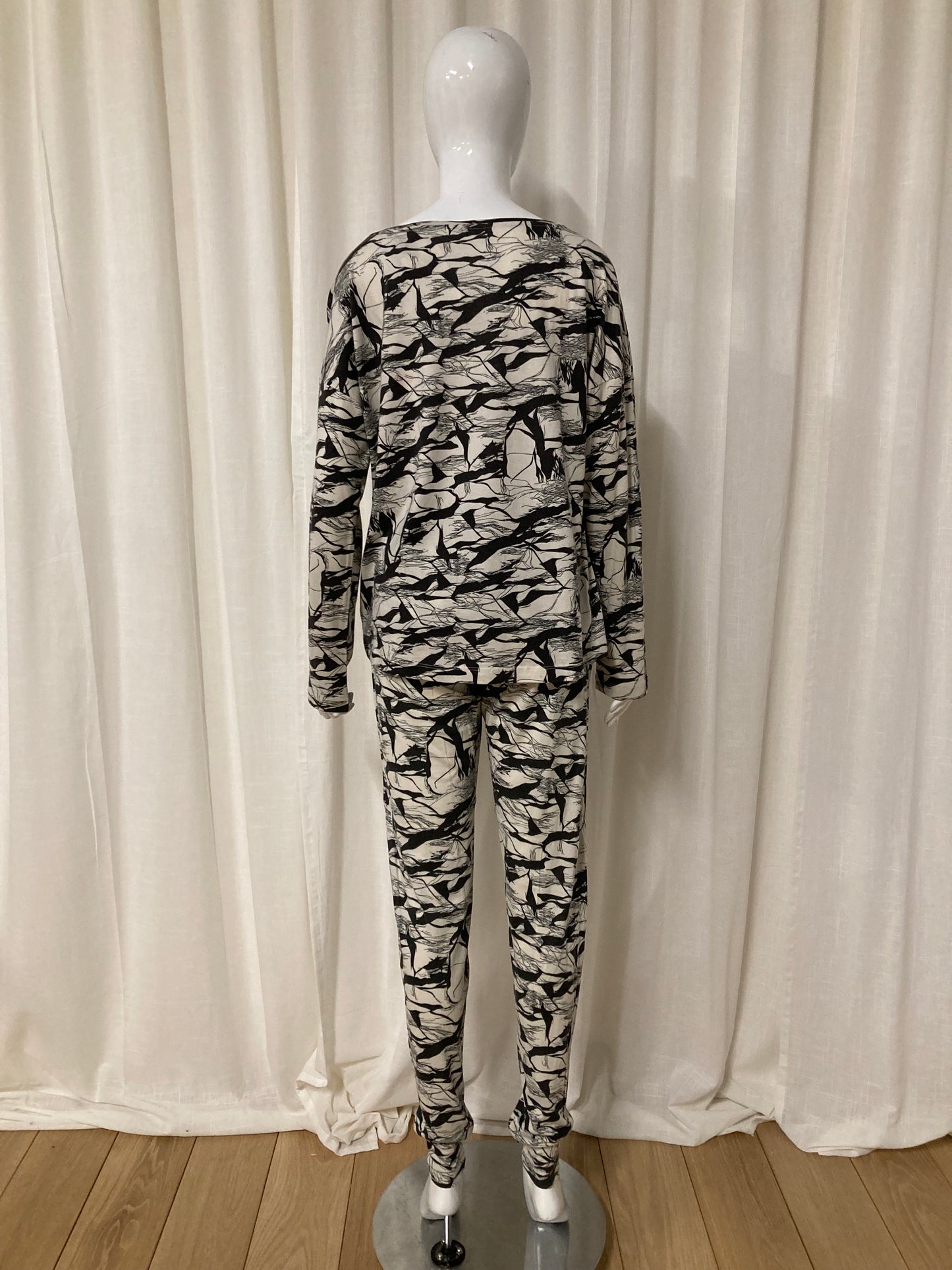 Pyjama white/black 212-5