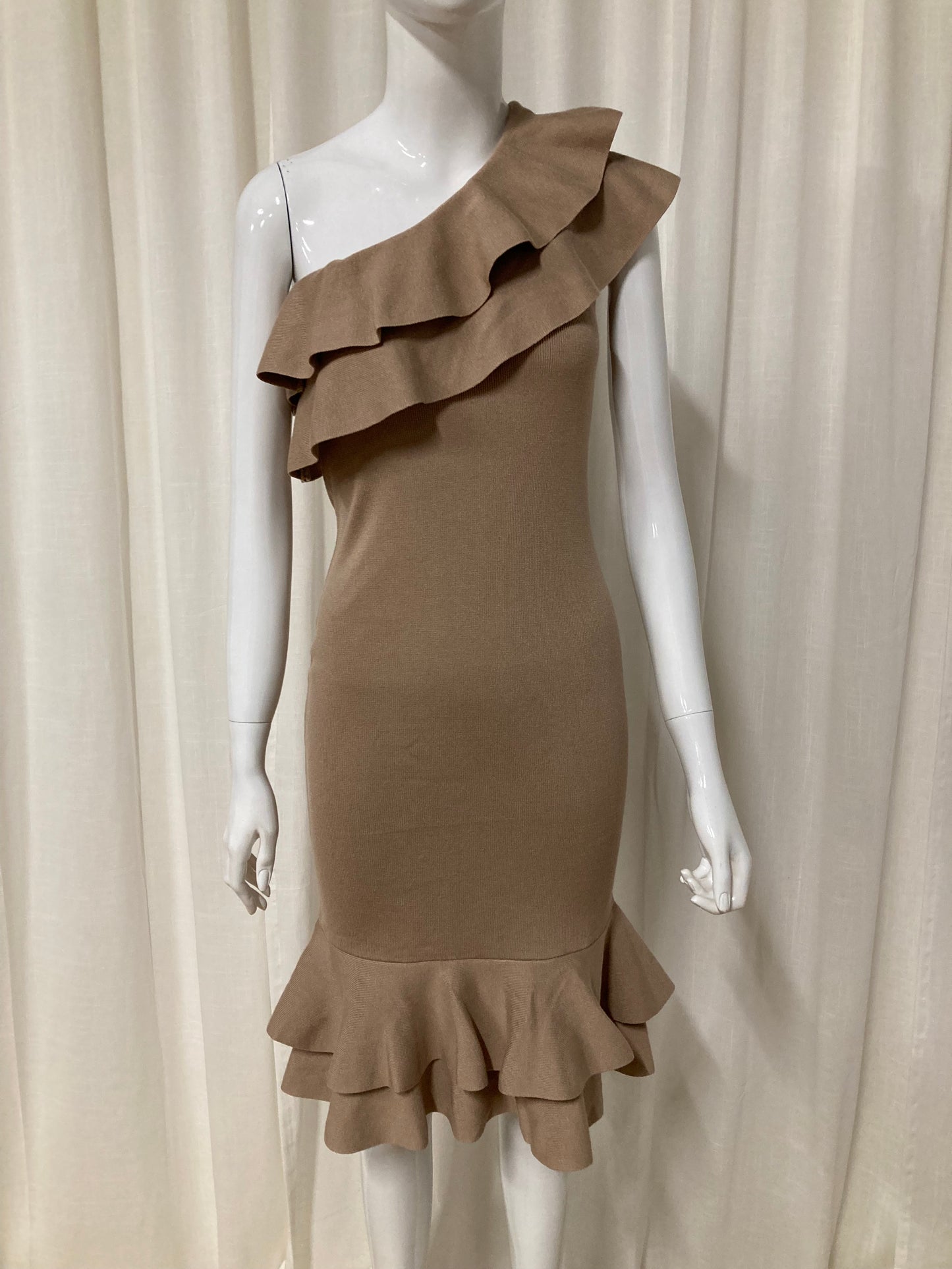 Beige asymmetric ribbed ruffle tube dress