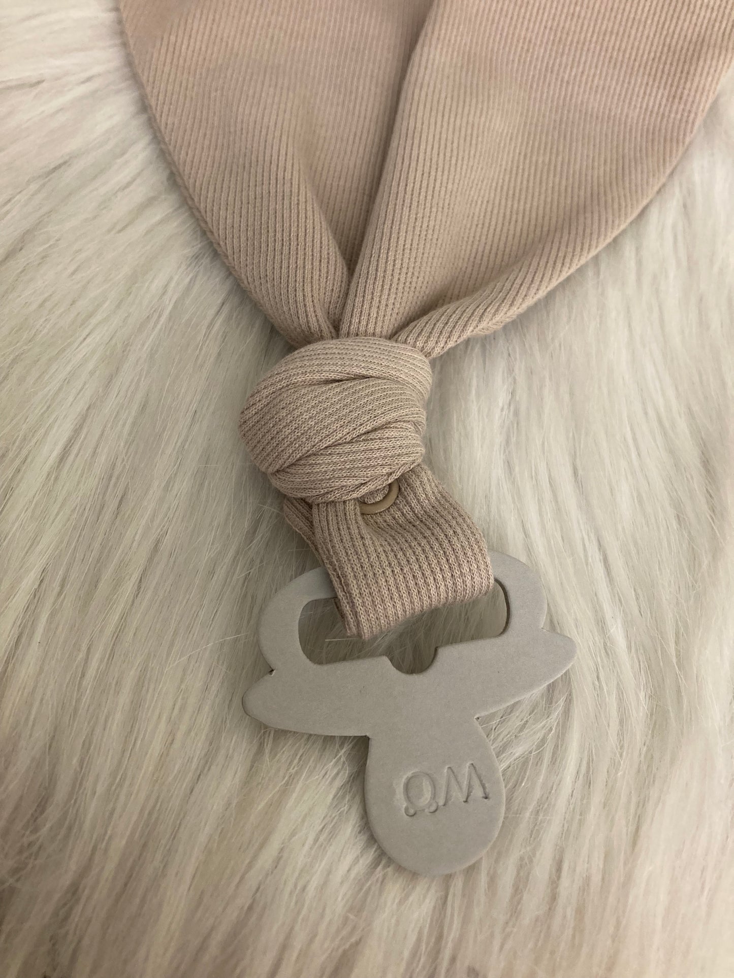 Bib with pacifier clip warm gray