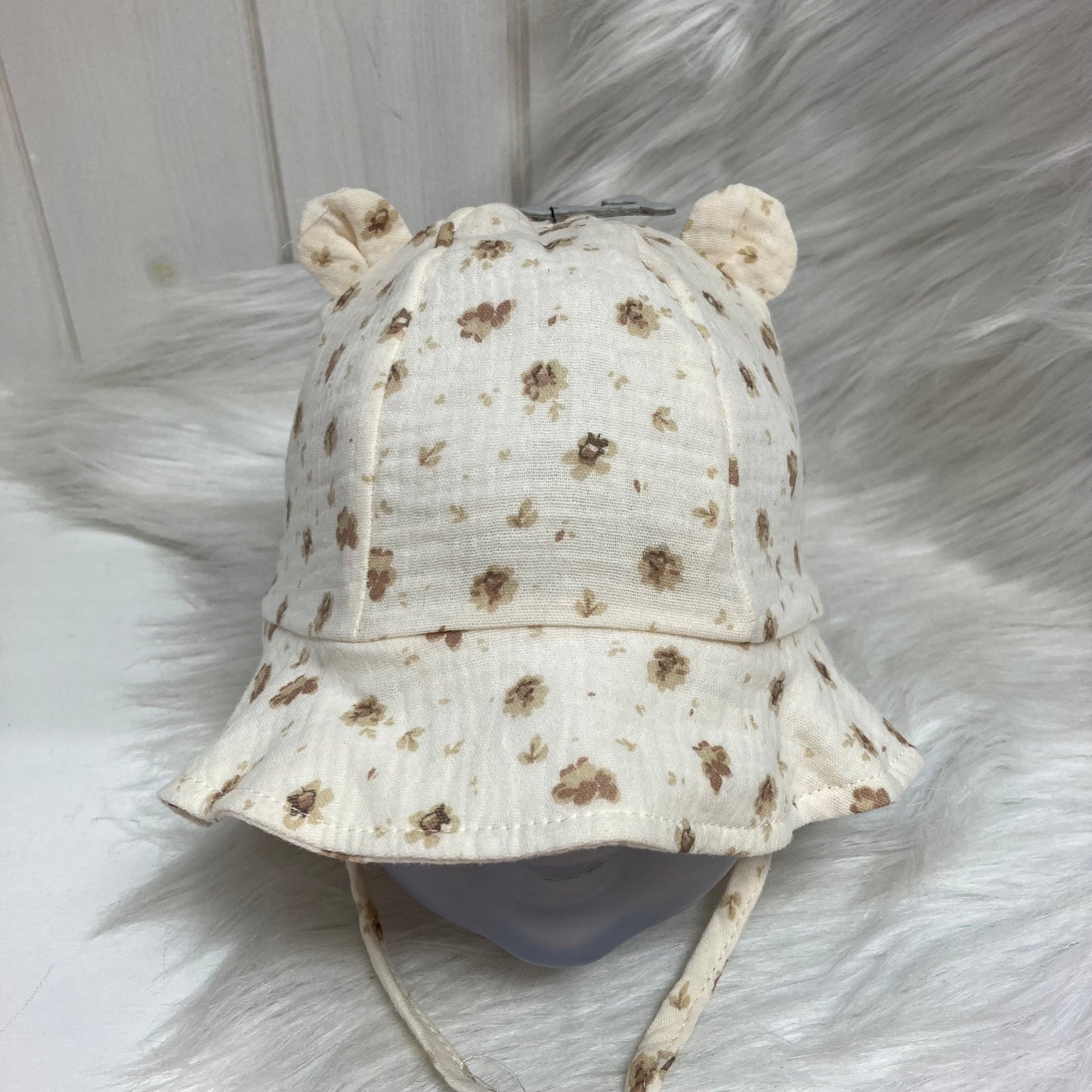 Sun Hat Muslin with teddy ears