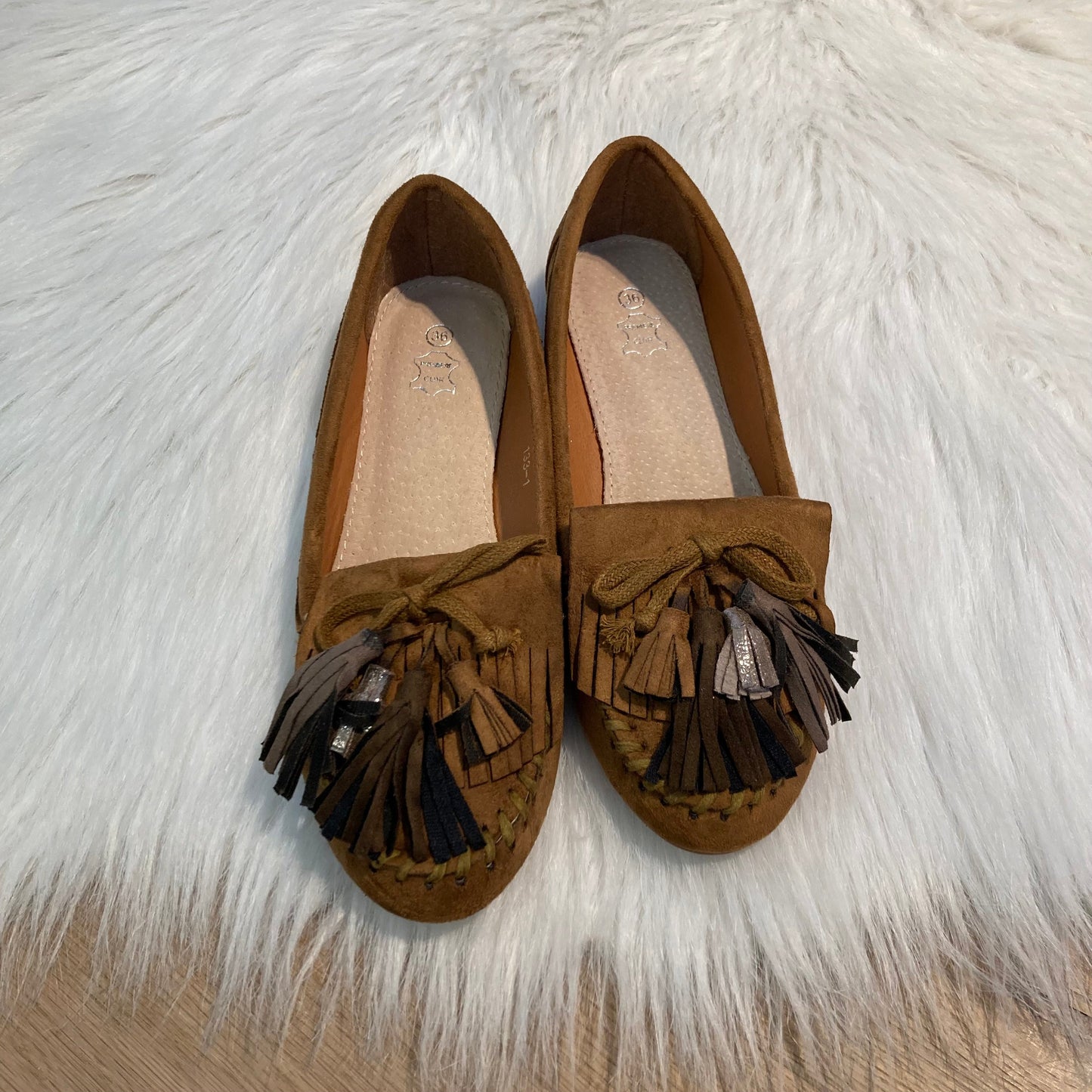 Moccasins met floshkes