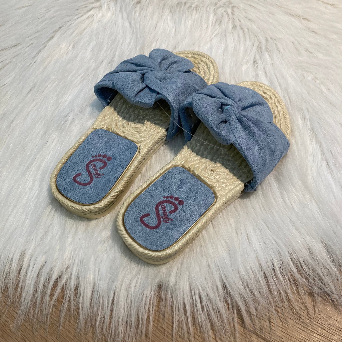 Slippers met strik blauw