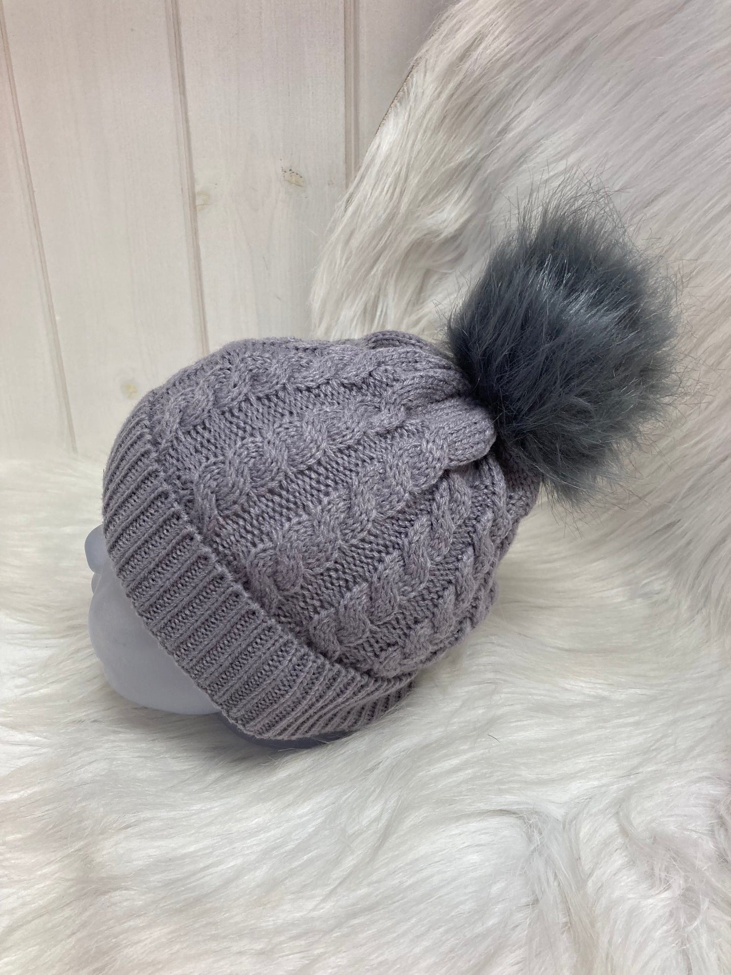 Casual babymuts grijs enkele pompom grijs