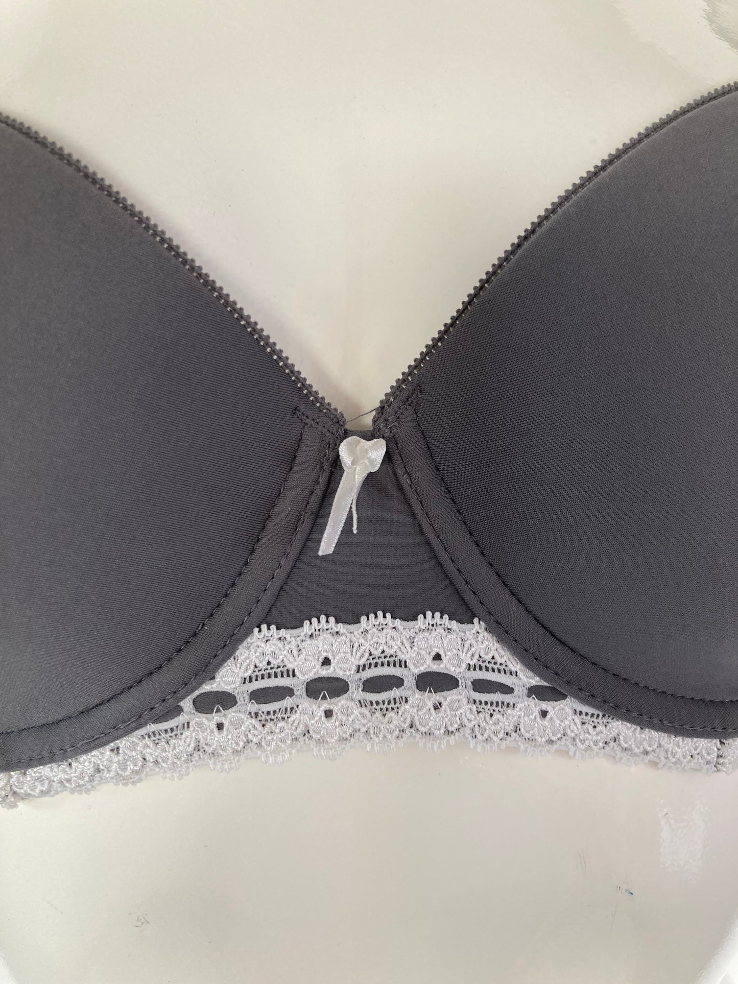 Gaynor Padded bra 🚚