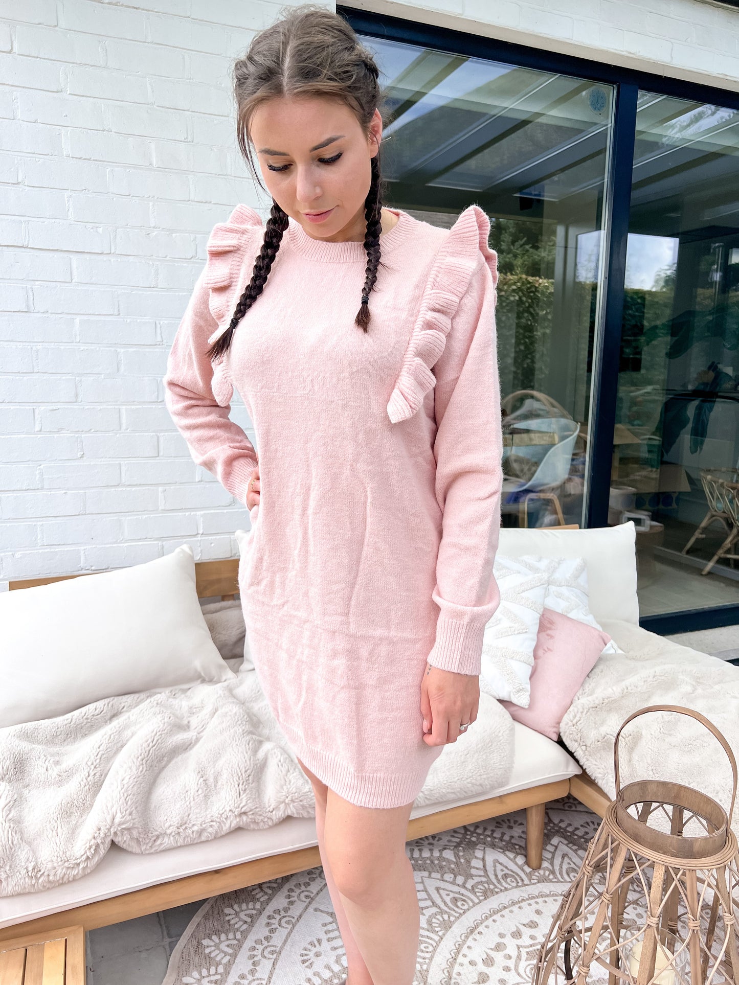 Sweater dress ruffles pink