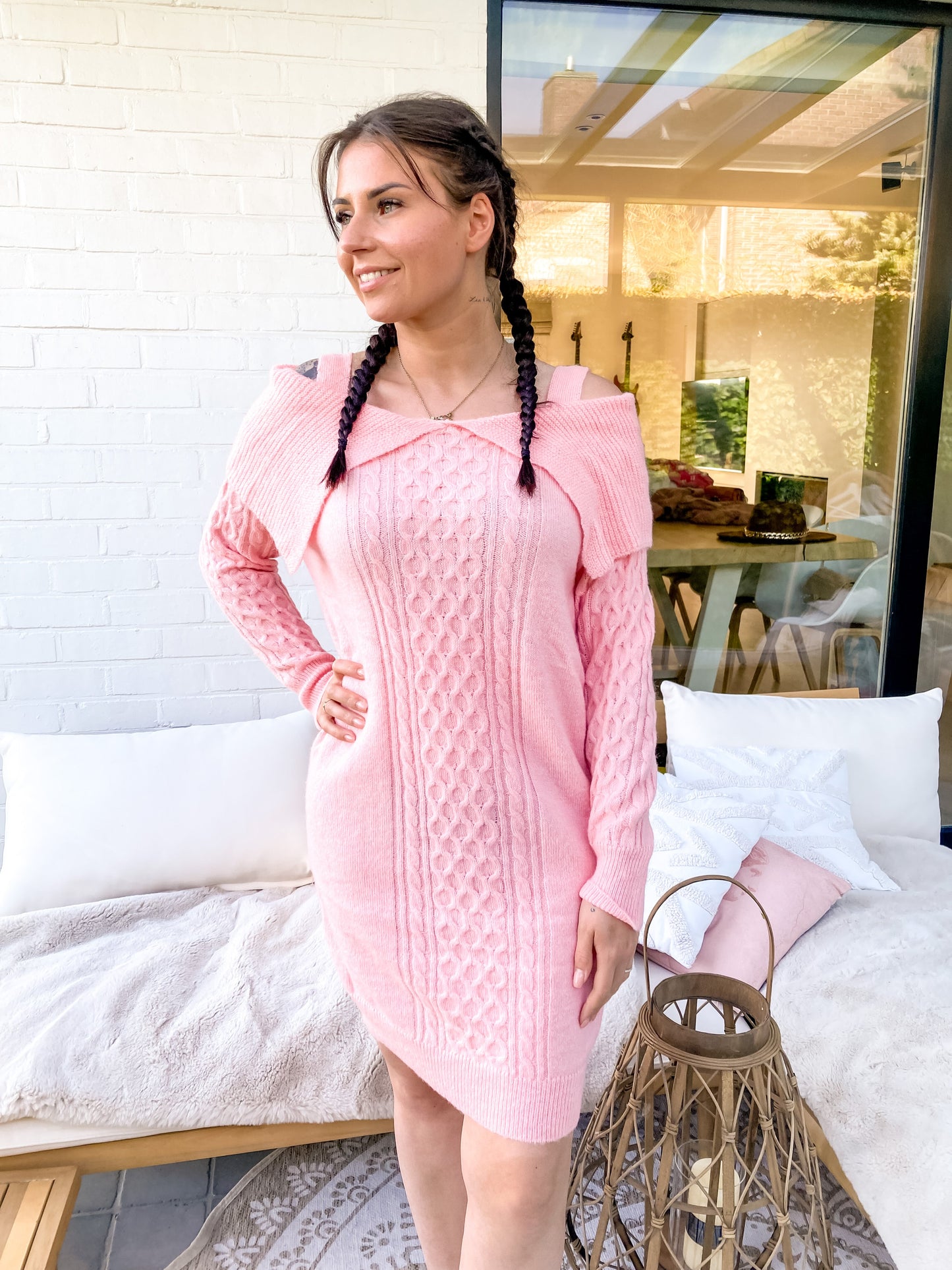 Cable knit sweater dress roze