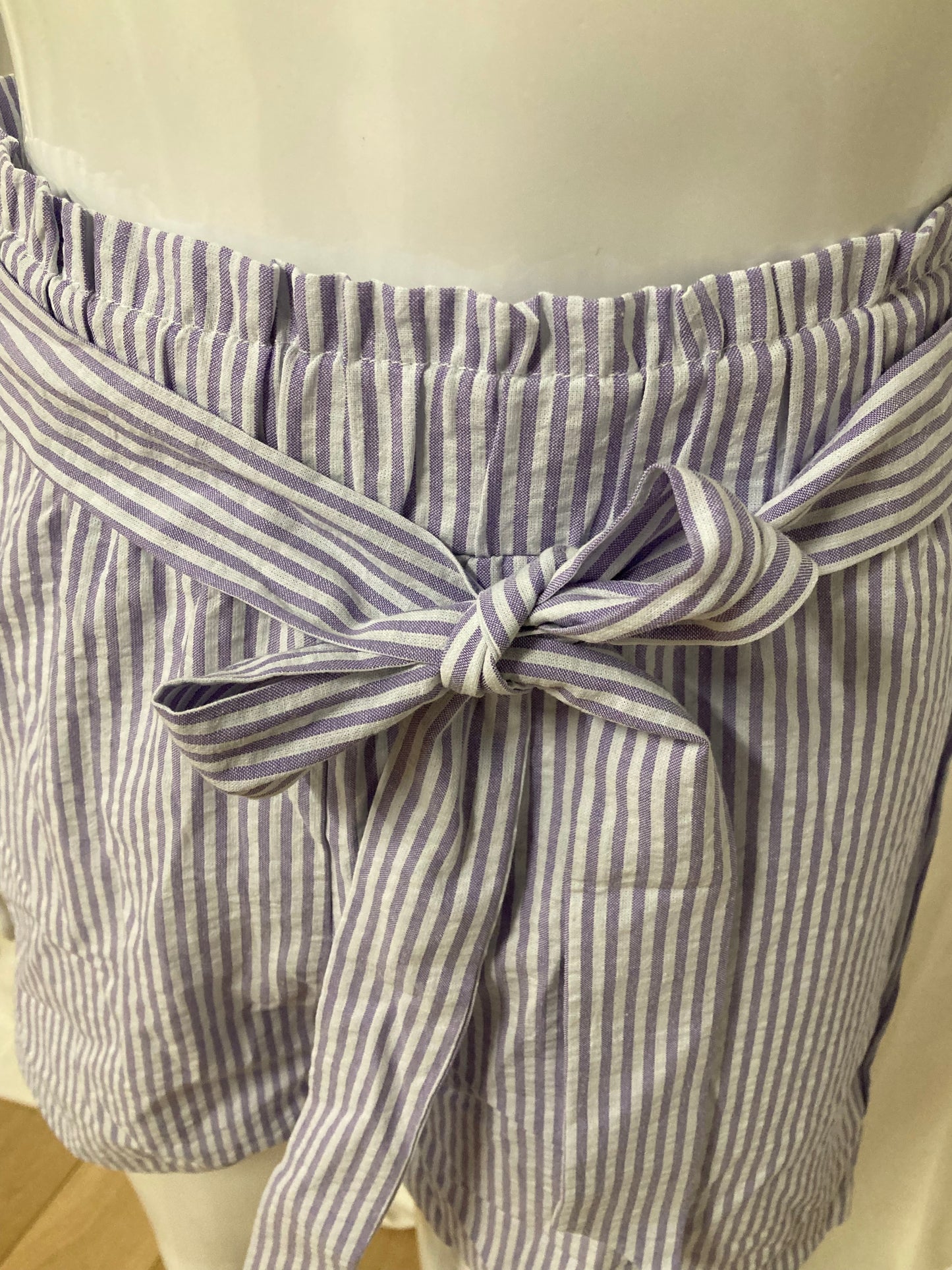 Short lila stripe C169