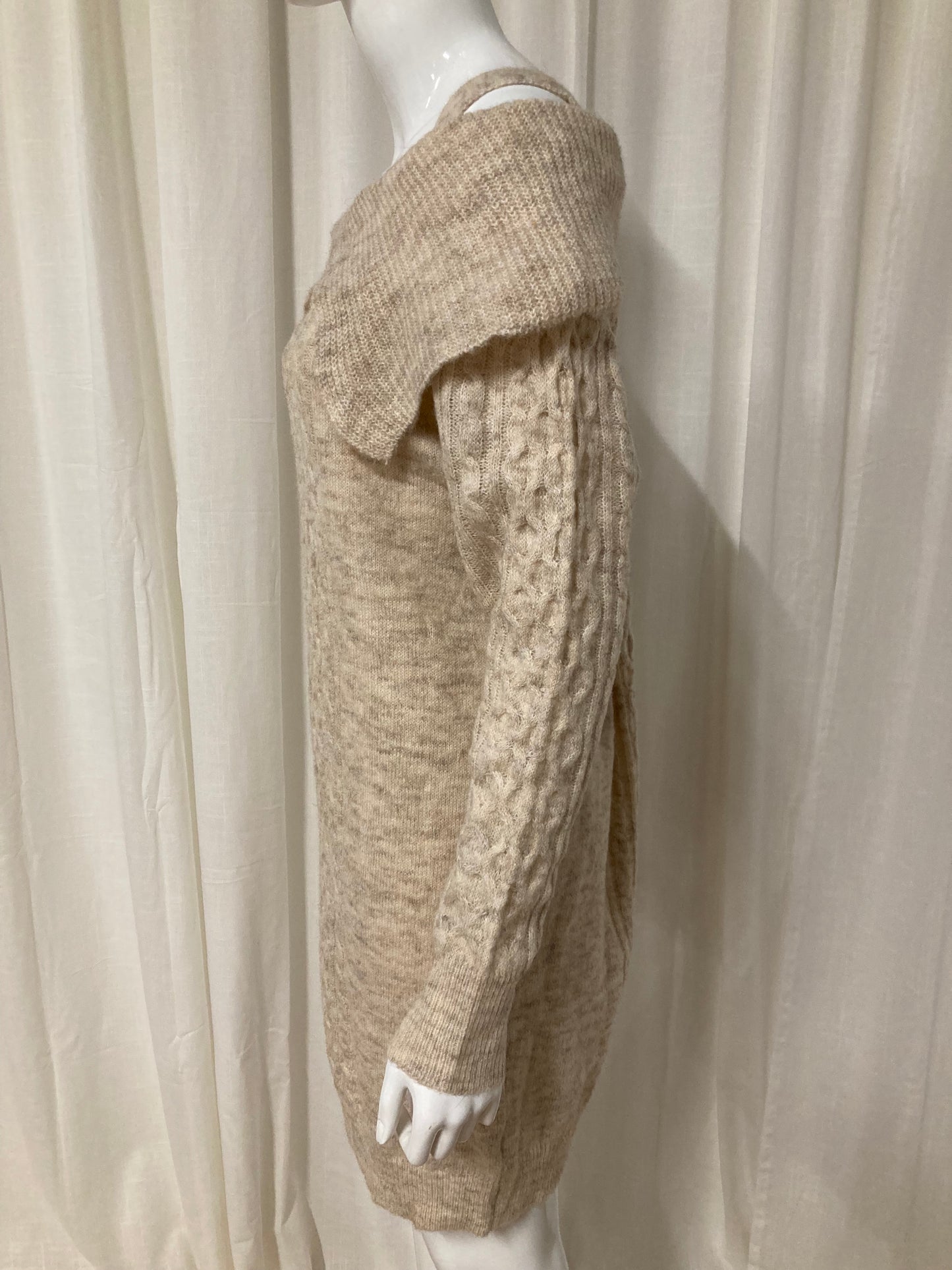 Cable knit sweater dress Beige