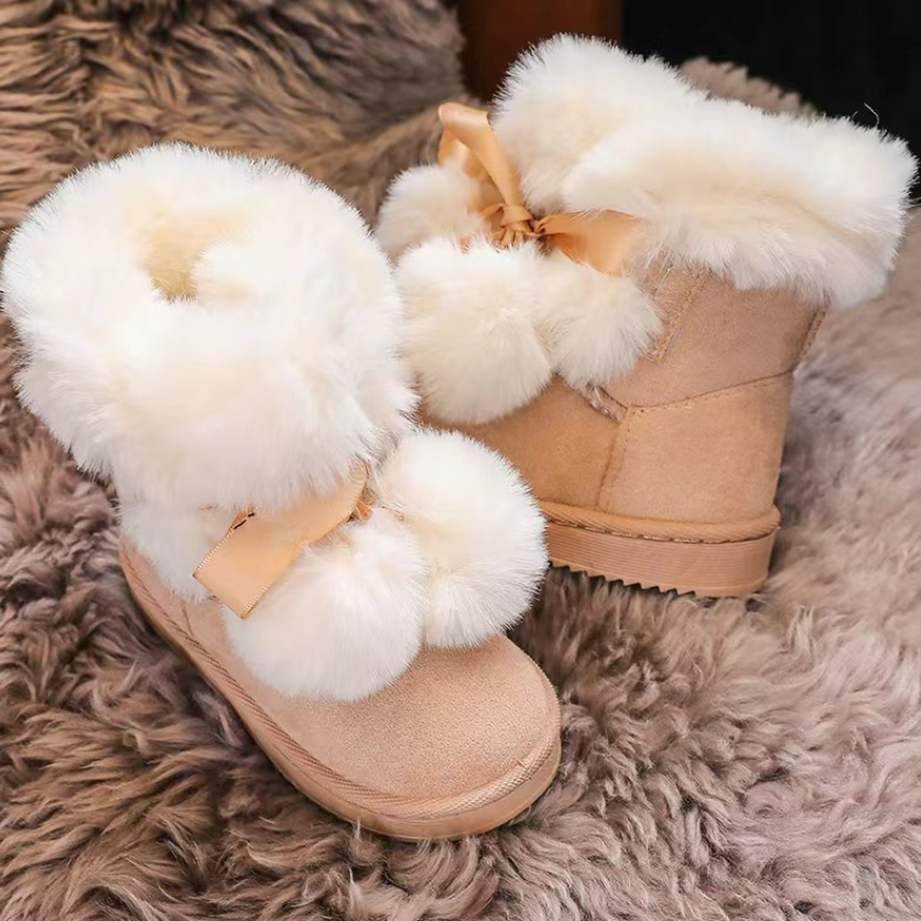 Snow boots beige