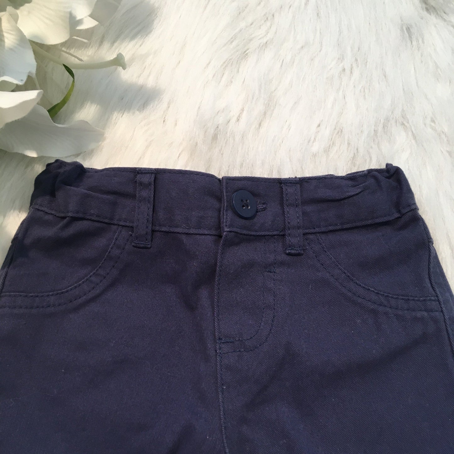 Broek blauw snor