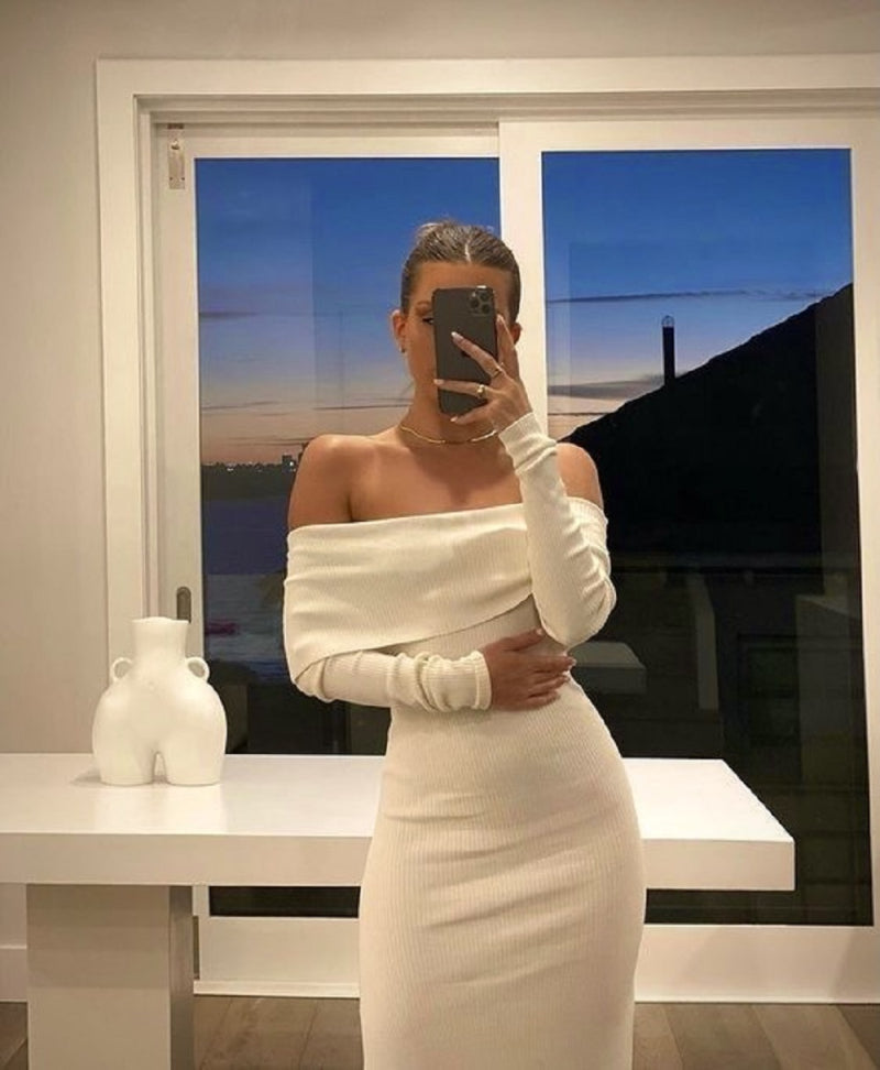 Off Shoulder Sweater Dress cream